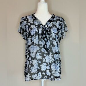 Elle Floral Blouse - Black and Blue